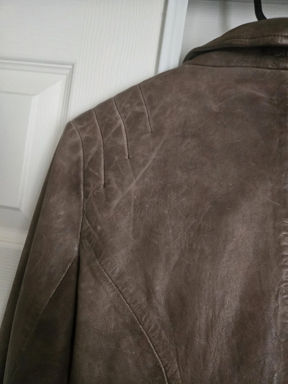 DOMA Women's Brown Leather Zip Jacket - Picture 8 of 11